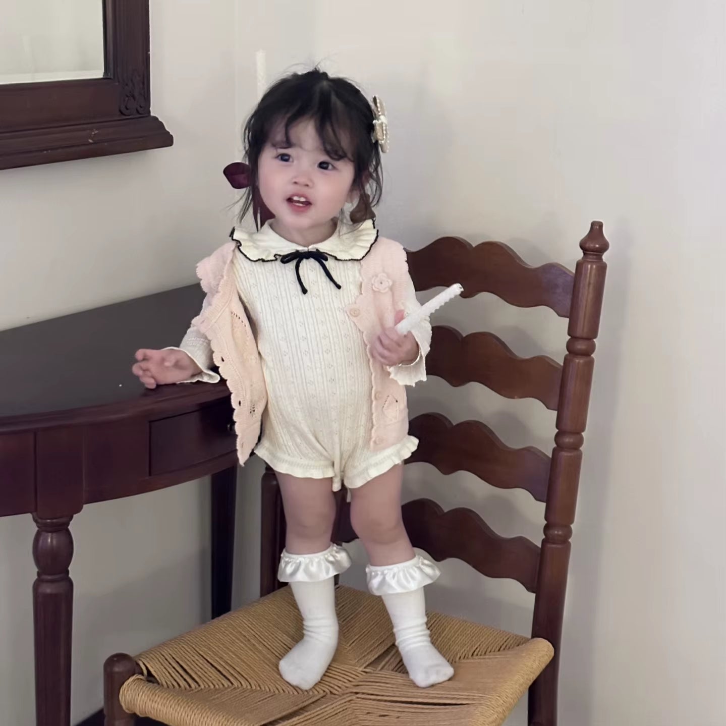 LilyLuxe™ Knitted Baby Girl Jumpsuit – Elegant Lotus Collar Sweater Romper for Spring & Autumn